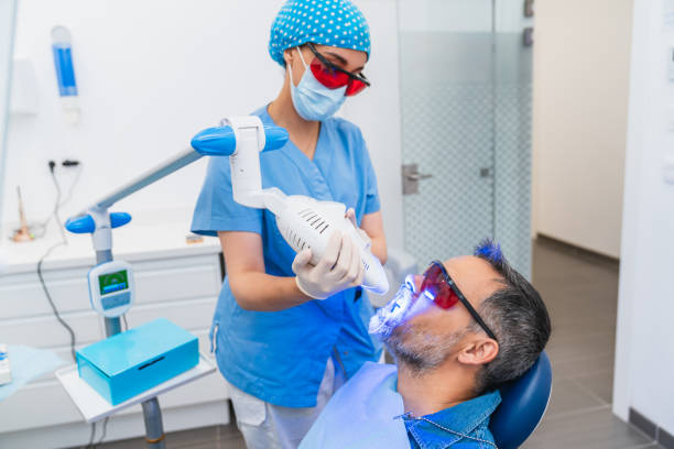 Best Emergency Tooth Extraction in Hampton Manor, NY